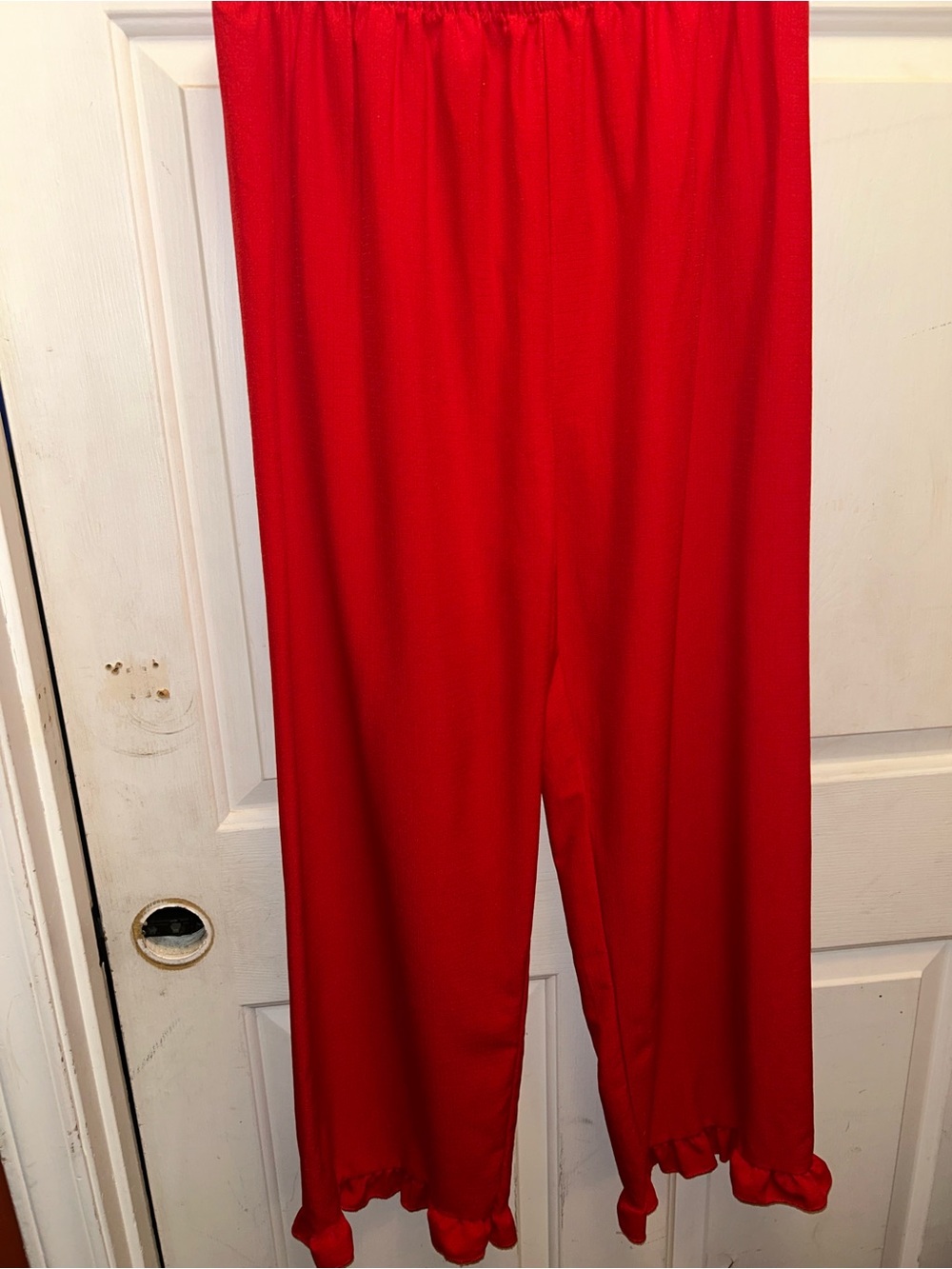 Ruffled Hem Wide-Leg Pants in Bright Red